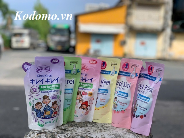 bot-rua-tay-khang-khuan-kirei-kirei-200-ml