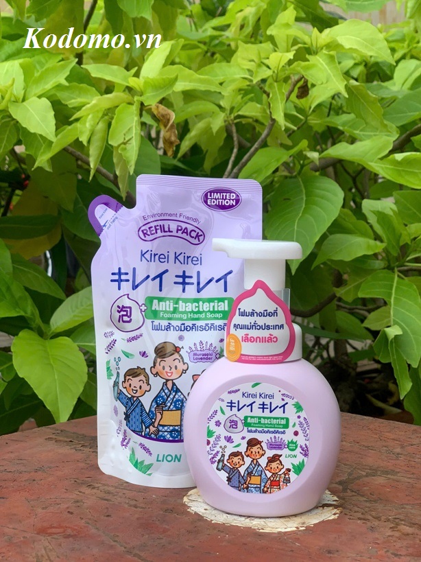 bot-rua-tay-khang-khuan-huong-hoa-oai-huong-kirei-kirei-murasaki-lavender